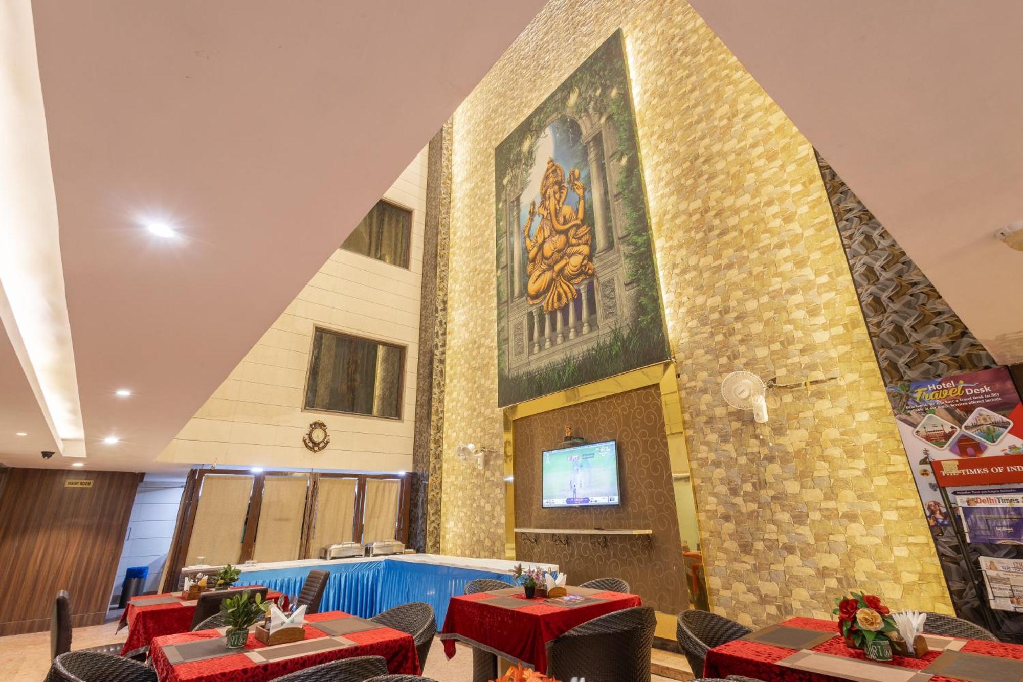 Hotel Gold Souk - Karol Bagh Delhi  Exterior photo