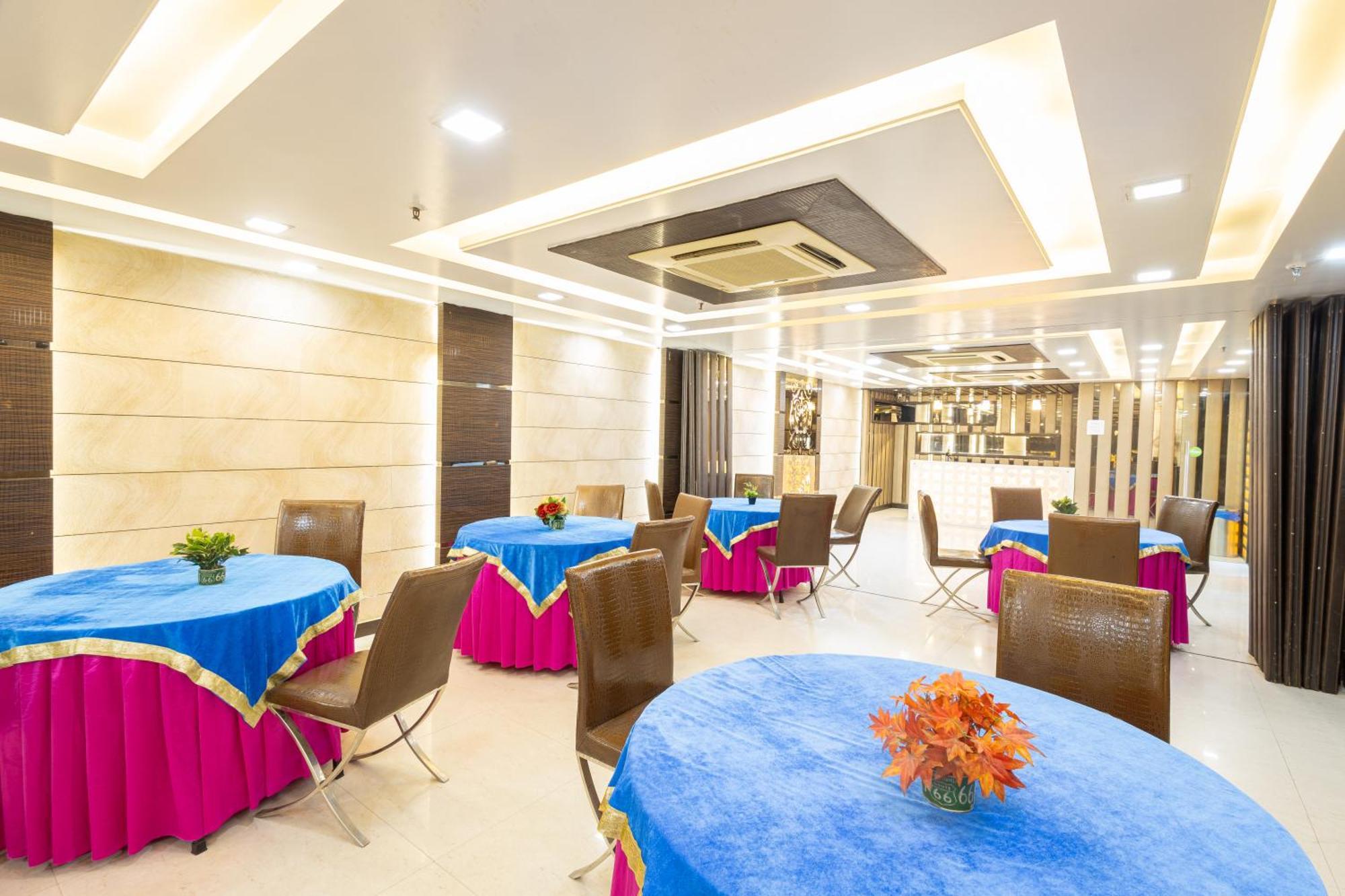 Hotel Gold Souk - Karol Bagh Delhi  Exterior photo